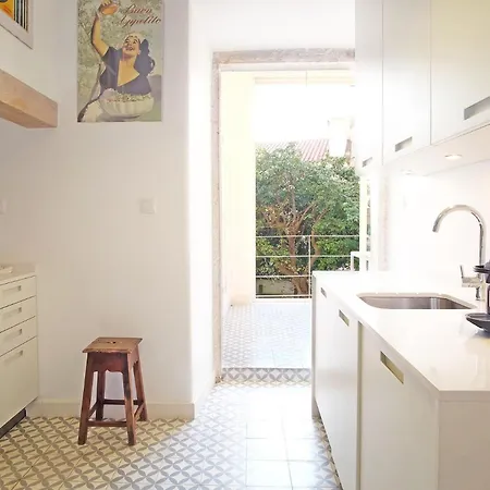 Cec Charm At Coolest Area To Stay: Pr. Real / Br. Alto Apartment *